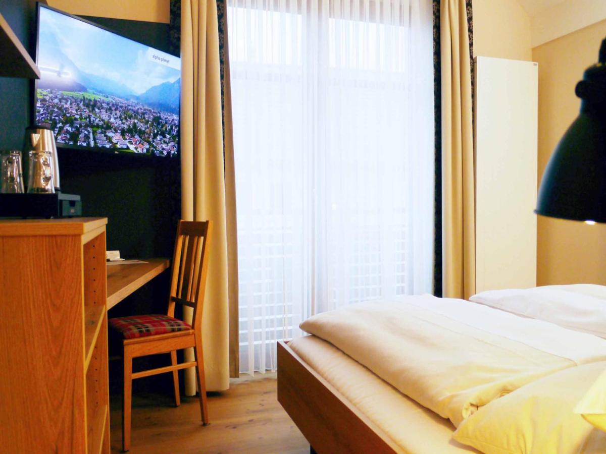 Da'Sporrer Hotel & Wirtshaus 네운부르그포름발트 외부 사진