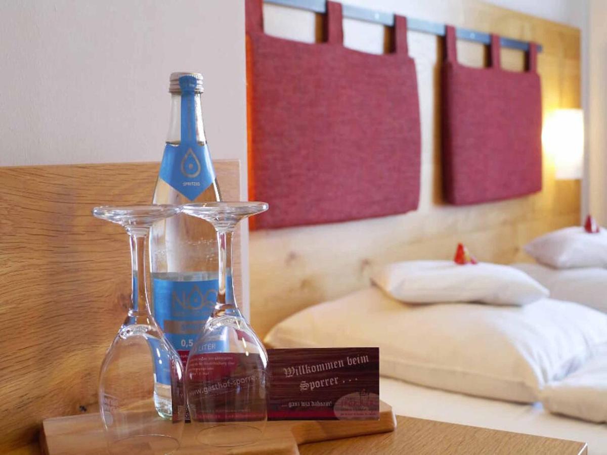 Da'Sporrer Hotel & Wirtshaus 네운부르그포름발트 외부 사진