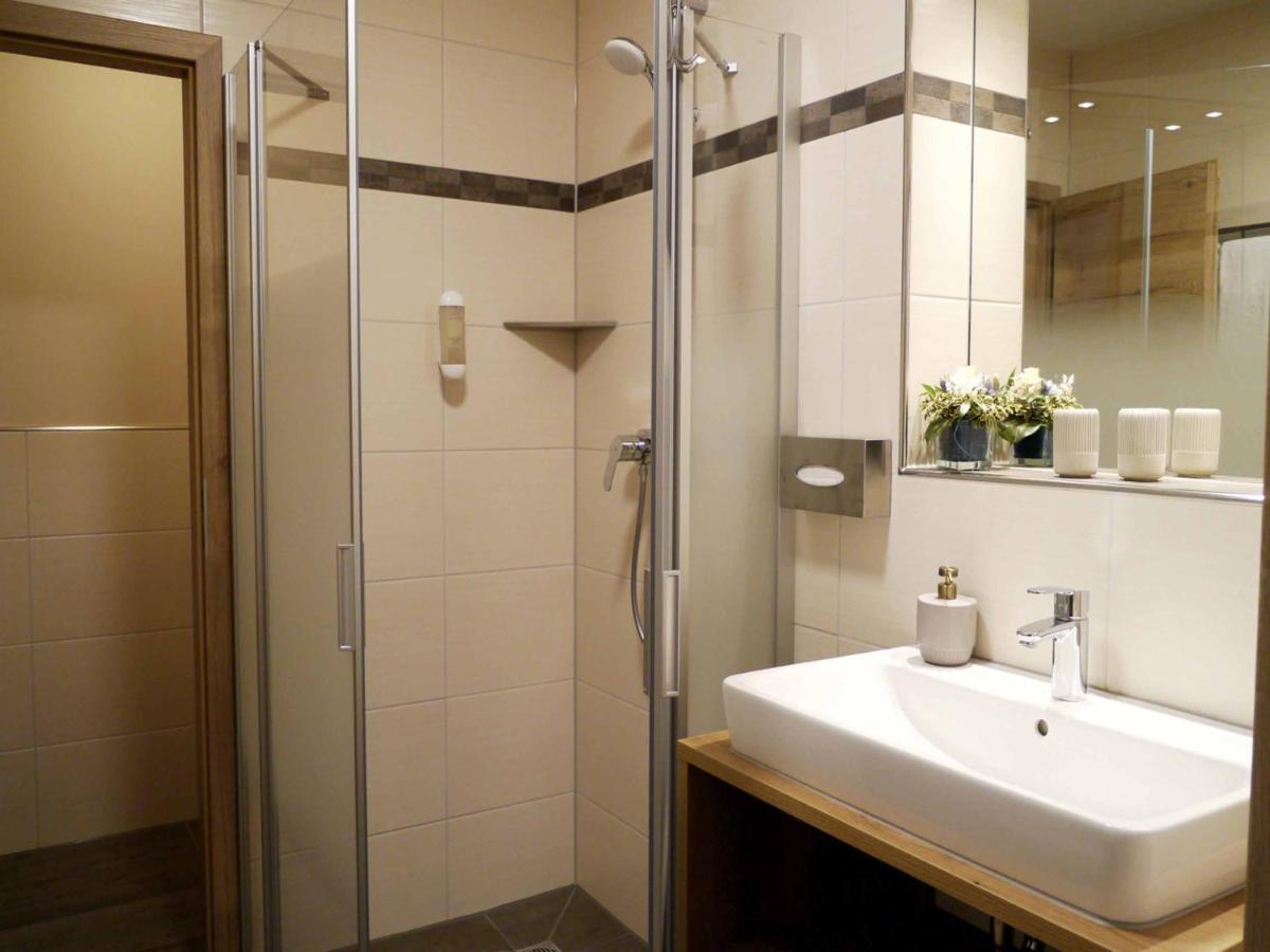 Da'Sporrer Hotel & Wirtshaus 네운부르그포름발트 외부 사진