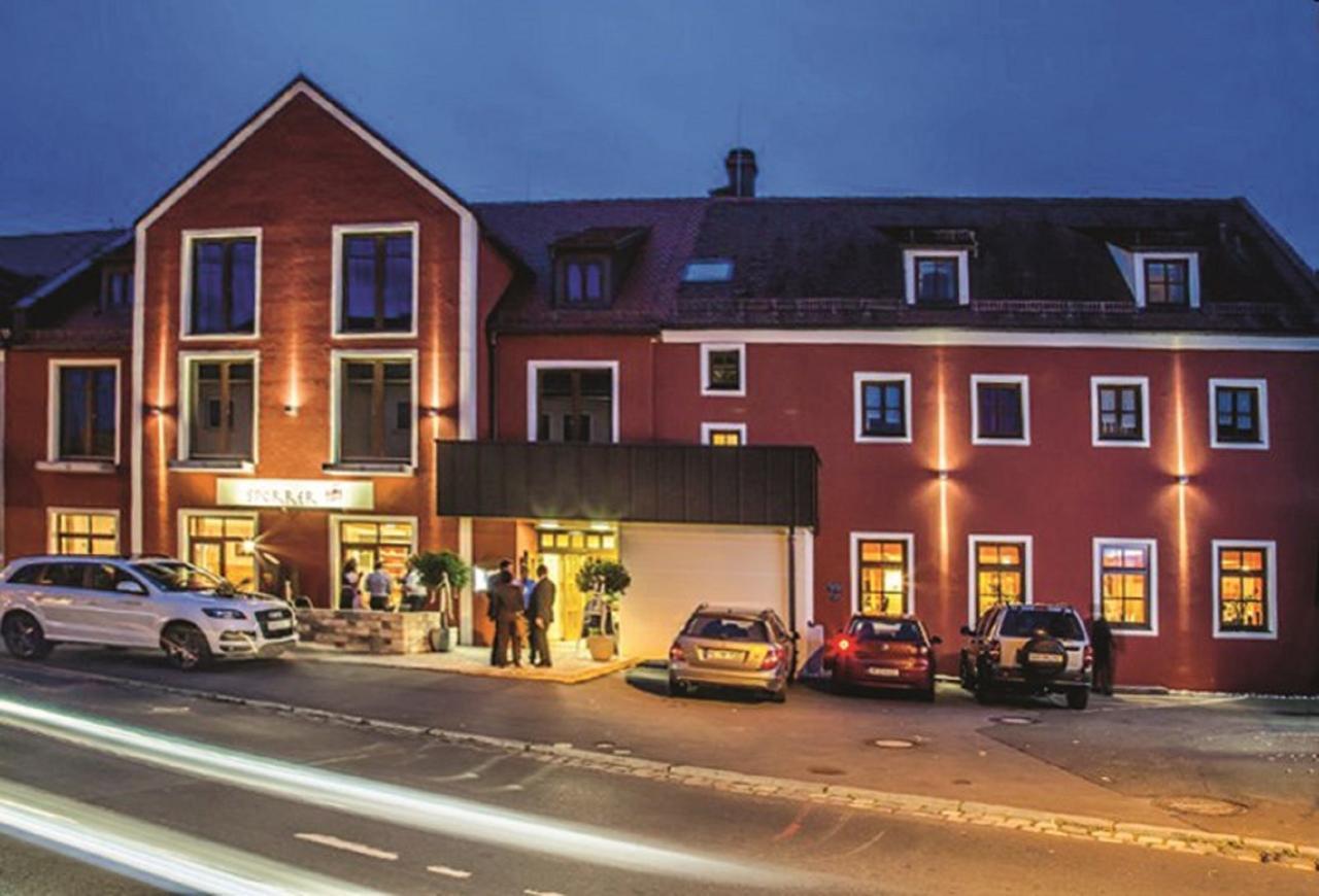 Da'Sporrer Hotel & Wirtshaus 네운부르그포름발트 외부 사진