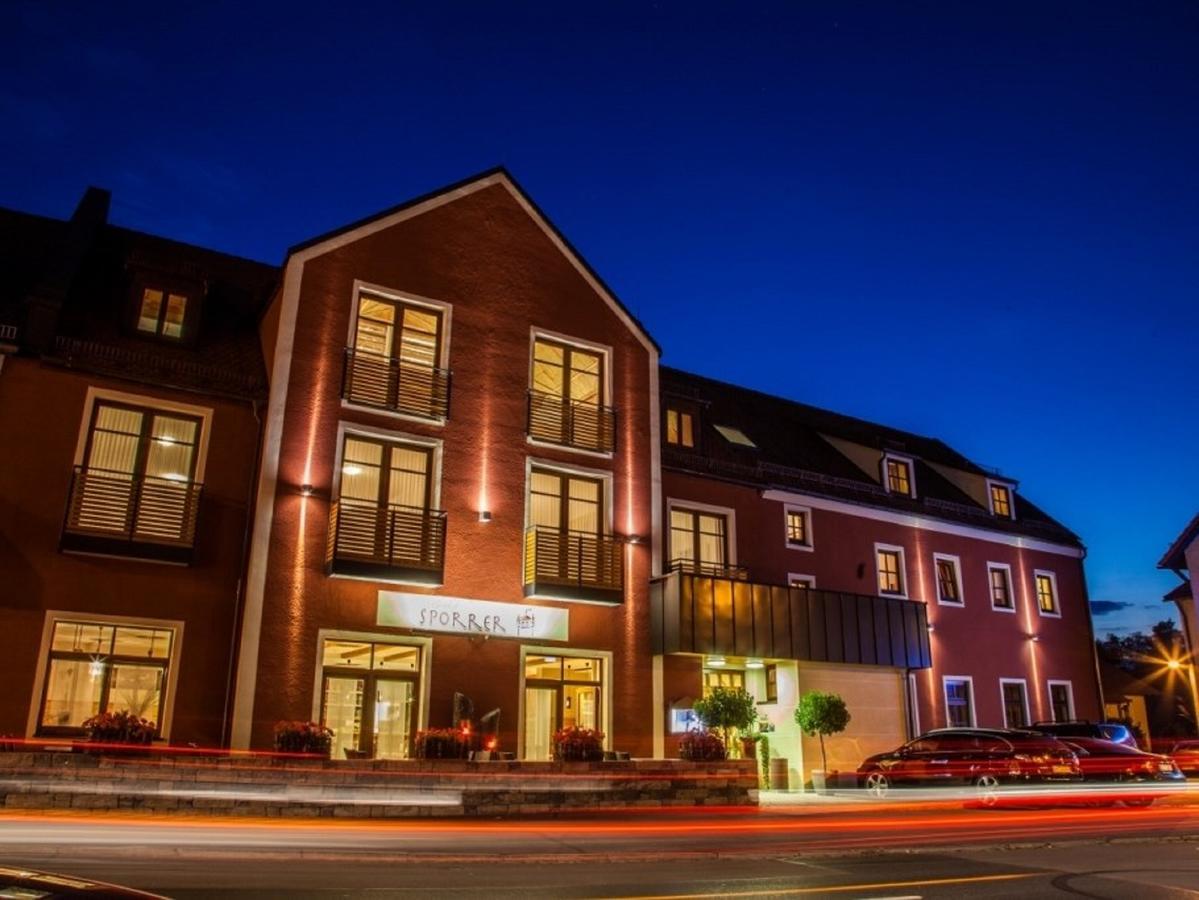 Da'Sporrer Hotel & Wirtshaus 네운부르그포름발트 외부 사진